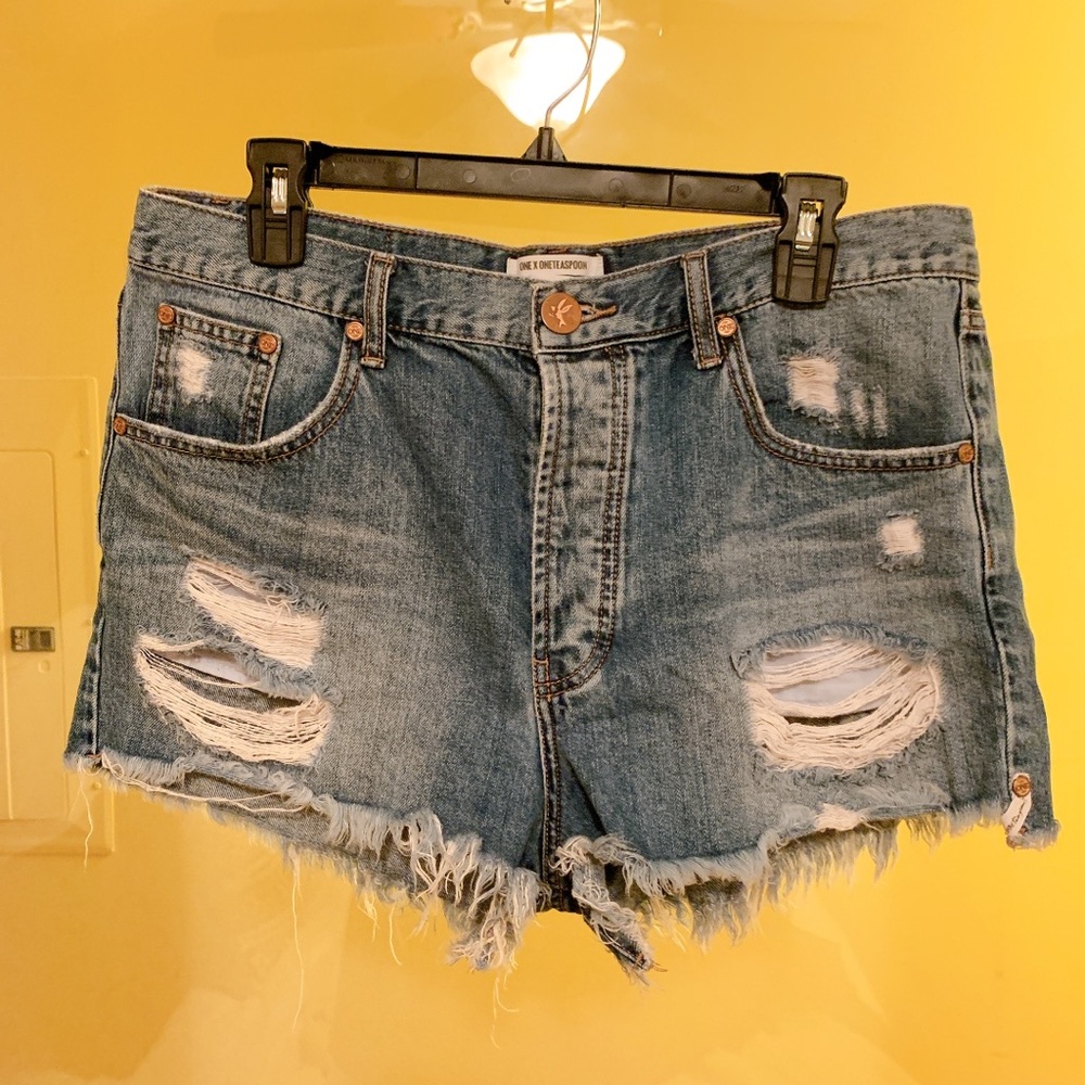 One teaspoon shorts